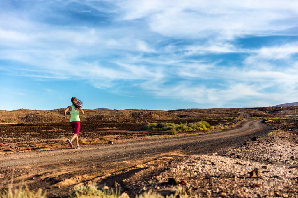 how-to-get-better-at-long-distance-running-custom-training-plans